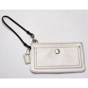 Coach Pebble White Ivory Leather Wristlet Clutch Wallet